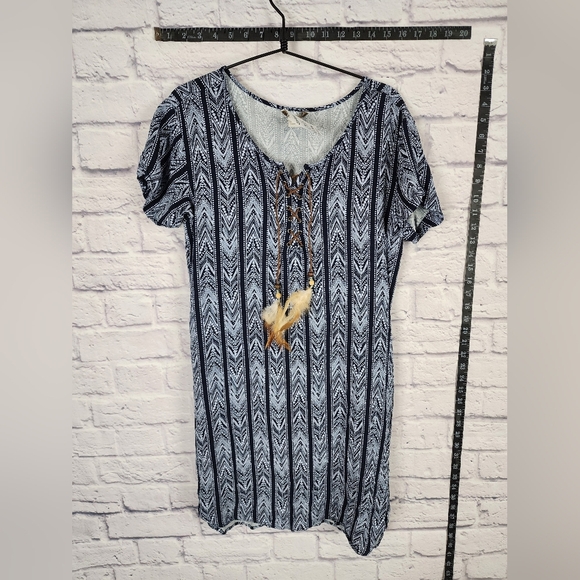 Ariat women's blue casual dress with pockets and feather accent Size Small - Picture 1 of 6